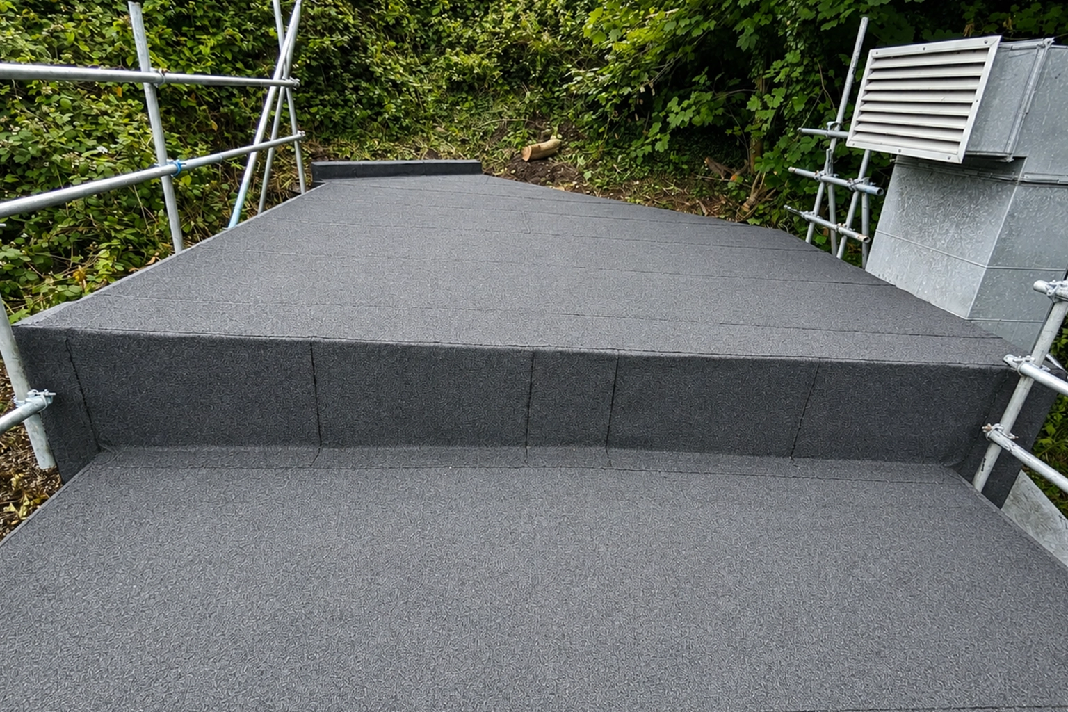 Commercial felt roof installation