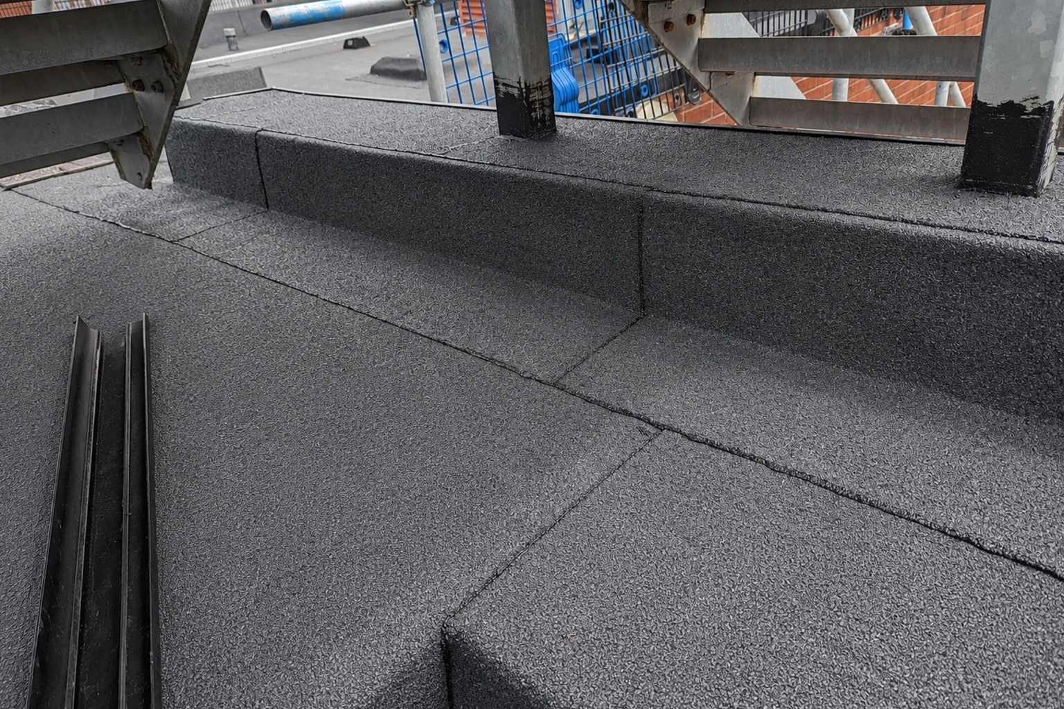 New flat roof on a garage